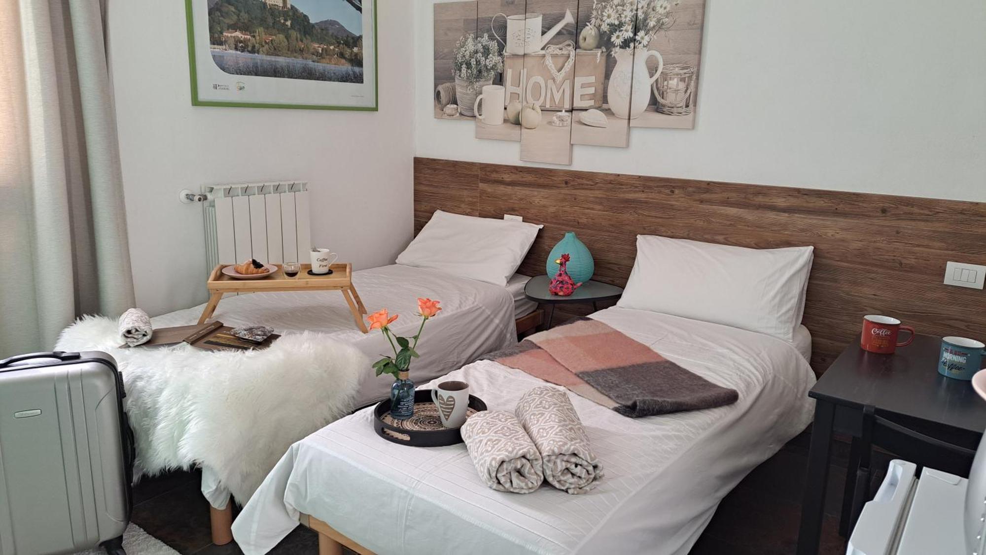 Bed & Breakfast Le Due G Βαρέζε Εξωτερικό φωτογραφία