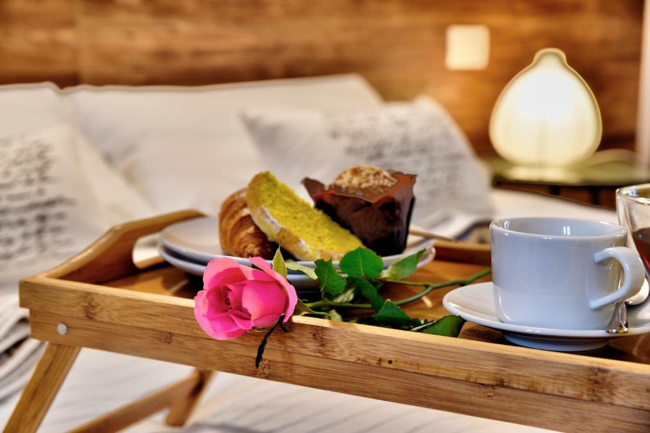 Bed & Breakfast Le Due G Βαρέζε Εξωτερικό φωτογραφία