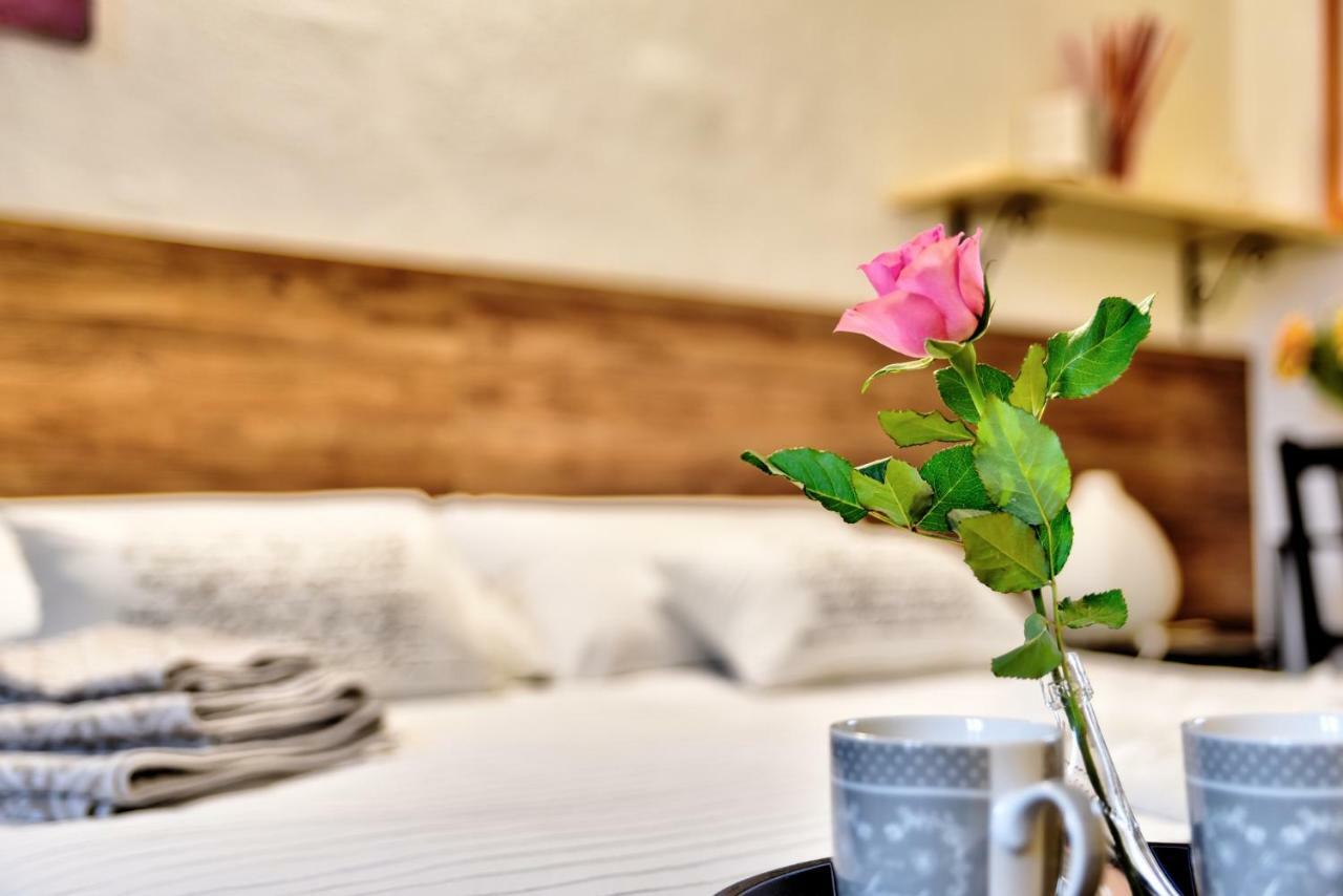 Bed & Breakfast Le Due G Βαρέζε Εξωτερικό φωτογραφία